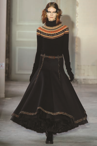 BELÇİKALI TASARIMCI VERONIQUE BRANQUINHO GÜÇLÜ VE ROMANTİK KADINLAR İÇİN TASARLIYOR