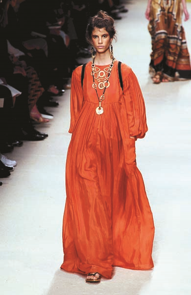 2016 İLKBAHAR-YAZ MODASINDA ÖNE ÇIKAN TRENDLER 