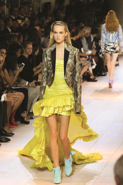 2016 İLKBAHAR-YAZ MODASINDA ÖNE ÇIKAN TRENDLER 