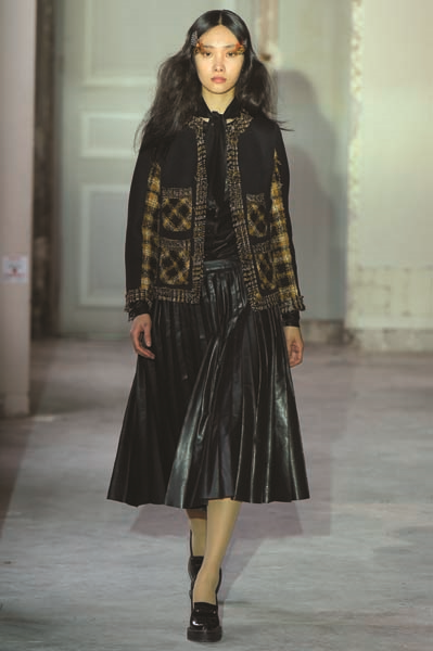 BELÇİKALI TASARIMCI VERONIQUE BRANQUINHO GÜÇLÜ VE ROMANTİK KADINLAR İÇİN TASARLIYOR