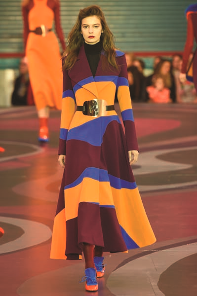 SEZONUN GÖZDESİ OPTİK DESENLER 