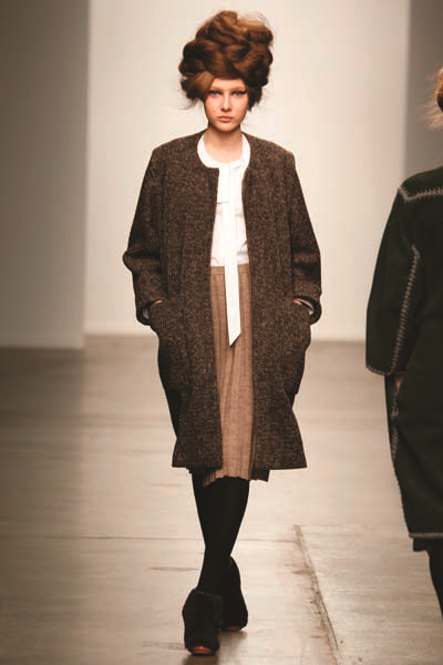 A DETACHER’NİN YARATICISI MONA KOWALSKA KİTAPLARDAN İLHAM ALIYOR