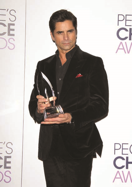 HOLLYWOOD’DA ÖDÜL SEZONU BAŞLADI