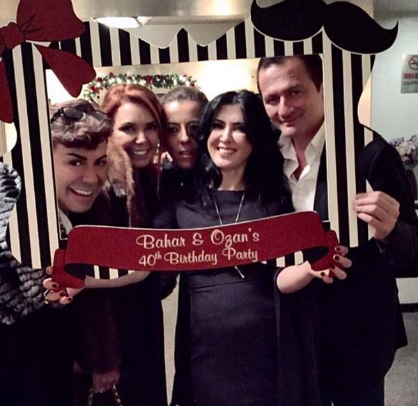 OZAN- BAHAR ŞER ÇİFTİ DOĞUM GÜNLERİNİ BİRLİKTE KUTLADI 