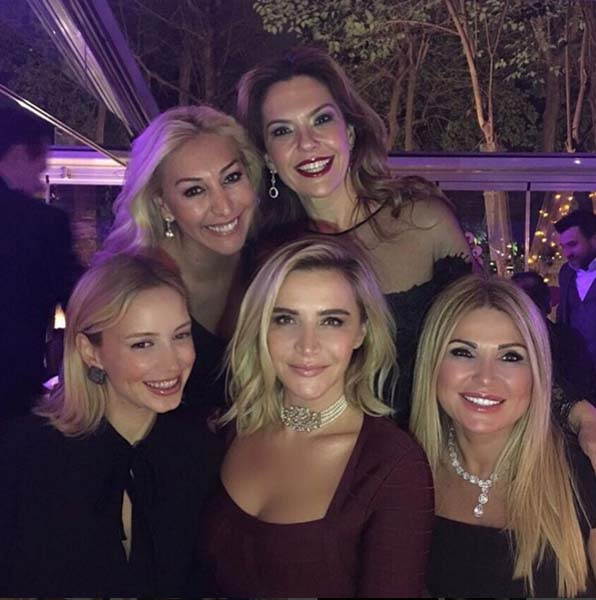 OZAN- BAHAR ŞER ÇİFTİ DOĞUM GÜNLERİNİ BİRLİKTE KUTLADI 