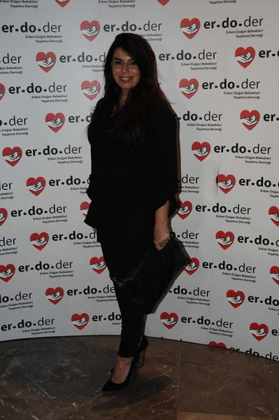 ERDODER DERNEĞİ ÜYELERİ CHRİS BOTTİ KONSERİNDE BİR ARAYA GELDİ