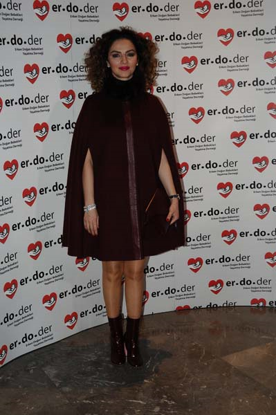 ERDODER DERNEĞİ ÜYELERİ CHRİS BOTTİ KONSERİNDE BİR ARAYA GELDİ