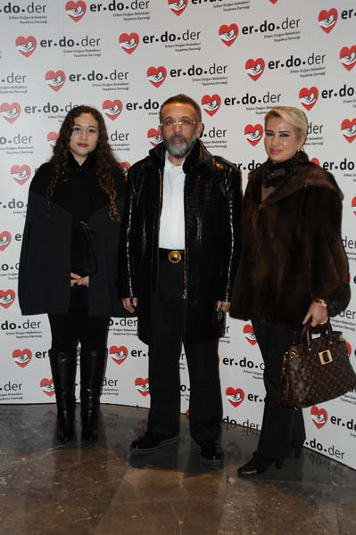 ERDODER DERNEĞİ ÜYELERİ CHRİS BOTTİ KONSERİNDE BİR ARAYA GELDİ