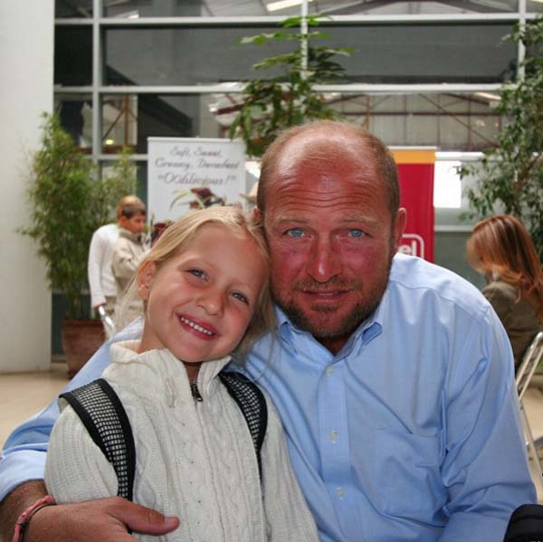 ÖZEL FOTOĞRAFLARLA MUSTAFA V. KOÇ