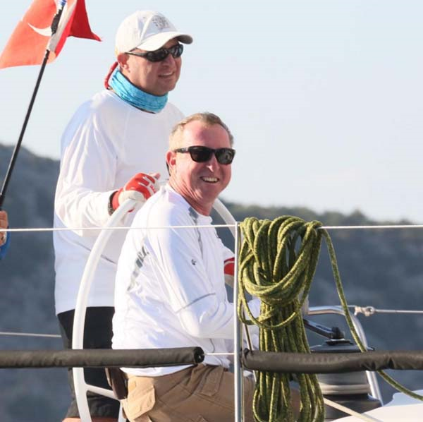 ÖZEL FOTOĞRAFLARLA MUSTAFA V. KOÇ