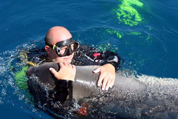 ÖZEL FOTOĞRAFLARLA MUSTAFA V. KOÇ