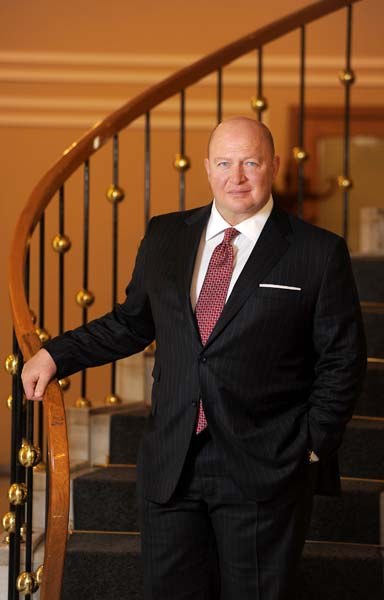 ÖZEL FOTOĞRAFLARLA MUSTAFA V. KOÇ