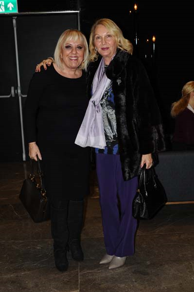 EPOS 7 DERNEĞİ TİYATRODA BİR ARAYA GELDİ