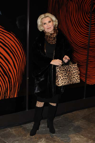 EPOS 7 DERNEĞİ TİYATRODA BİR ARAYA GELDİ