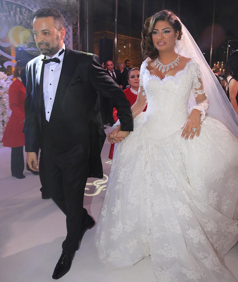 SÜREYYA YALÇIN & OZAN BORA BEKLENEN DÜĞÜN 