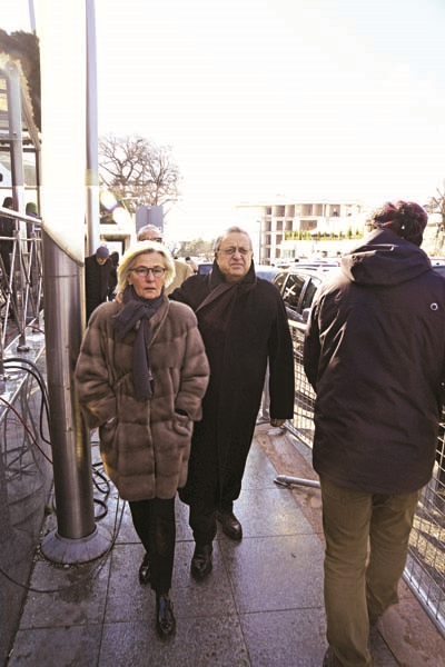 ZAMANSIZ VEDA EDEN MUSTAFA KOÇ’U BİNLERCE SEVENİ UĞURLADI