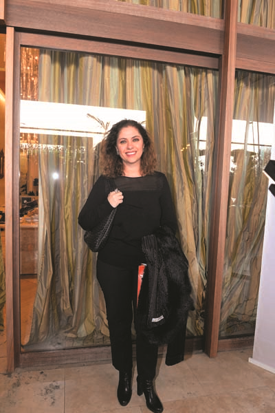 FARKLI, DİNAMİK VE ŞIK ŞEHİR KADINI İÇİN KOLEKSİYON