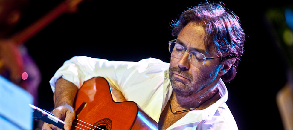 AL DI MEOLA ELYSIUM TURNESİ KAPSAMINDA CEMAL REŞİT REY SAHNESİNDE