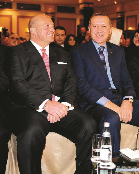 TÜRKİYE VE İŞ DÜNYASININ BÜYÜK KAYBI MUSTAFA KOÇ