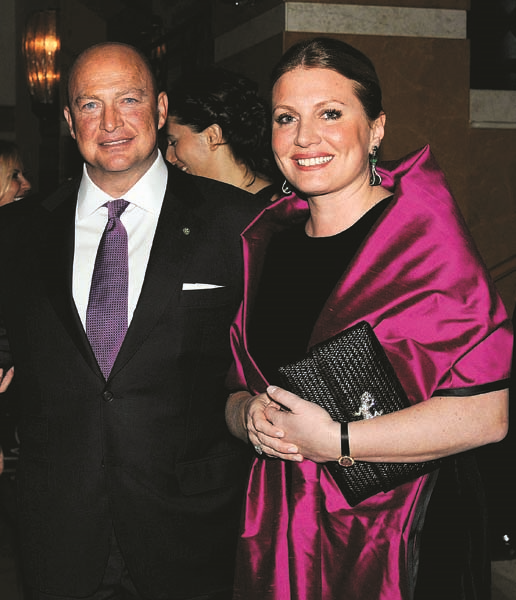 TÜRKİYE VE İŞ DÜNYASININ BÜYÜK KAYBI MUSTAFA KOÇ