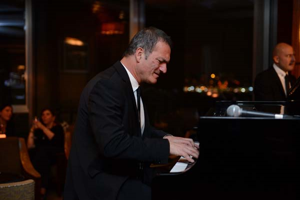 CAZ GECELERİ KEREM GÖRSEV İLE BAŞLADI