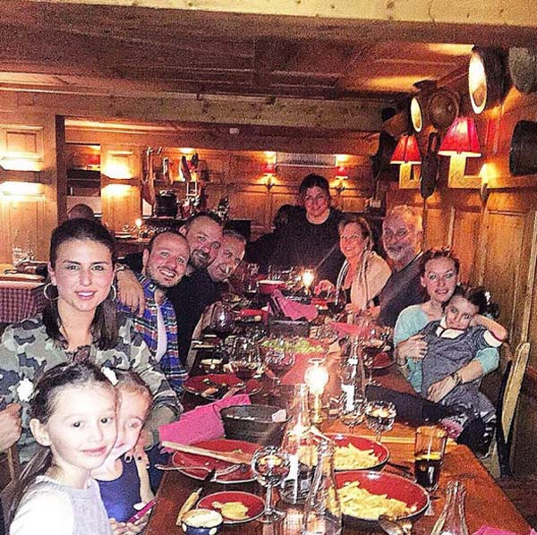 KOSİF AİLESİNİN MEGEVE MONT-BLANCTA KIŞ TATİLİ