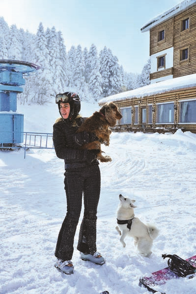 YARIYIL TATİLİNDE  ULUDAĞ’DAN KAR MANZARALARI 