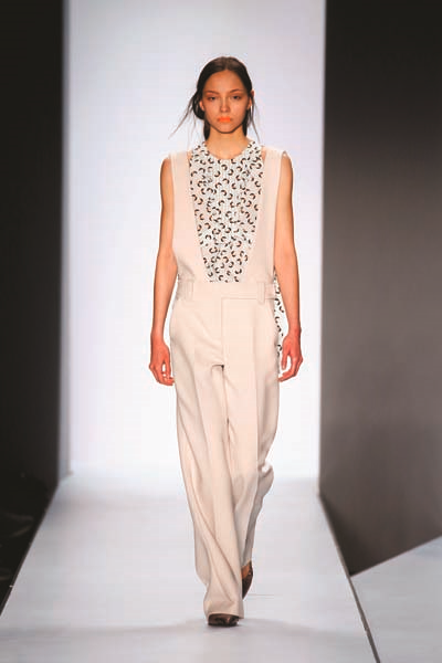 ALMAN TASARIMCI DOROTHEE SCHUMACHER HAYAT TARZI YARATMAYI HEDEFLİYOR