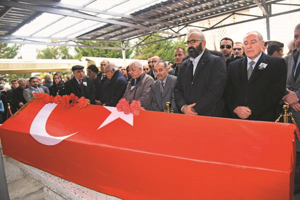 İBRAHİM ARIKAN SON YOLCULUĞUNA UĞURLANDI