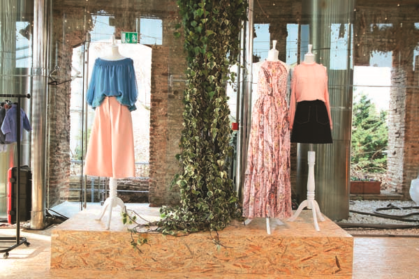 ESMA SULTAN YALISI’NDA KOTON İLKBAHAR-YAZ KOLEKSİYONU