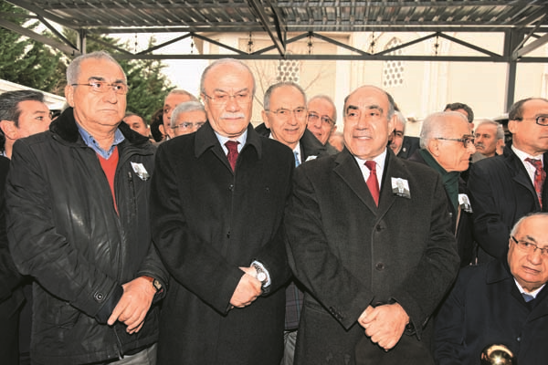 İBRAHİM ARIKAN SON YOLCULUĞUNA UĞURLANDI