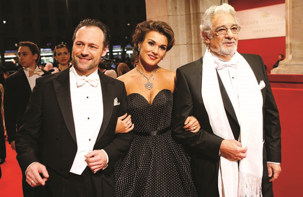 MUHTEŞEM OPERA BİNASINDA ROMANTİZMİN DORUKLARINDA VİYANA OPERA BALOSU