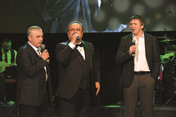 TOÇEV’İN PROJESİNE YILDIZ YAĞMURU