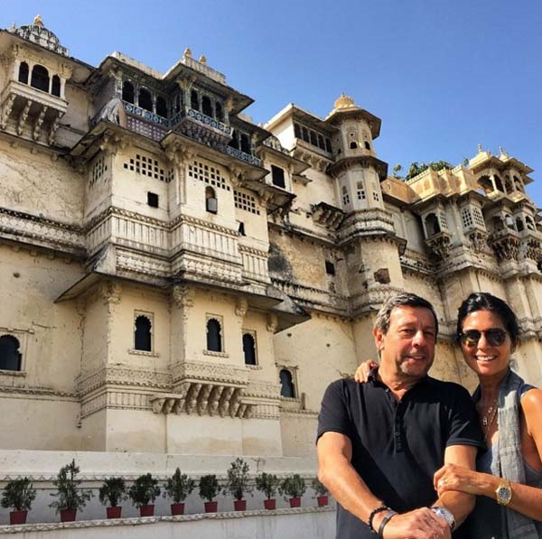 ÇAPA AİLESİNİN HİNDİSTAN GEZİSİ