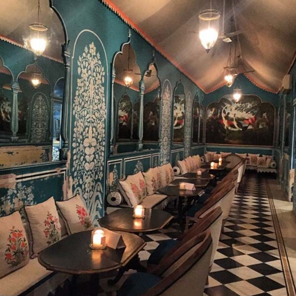 ÇAPA AİLESİNİN HİNDİSTAN GEZİSİ