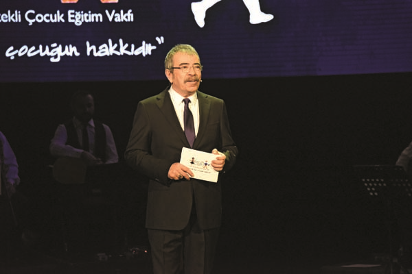 TOÇEV’İN PROJESİNE YILDIZ YAĞMURU