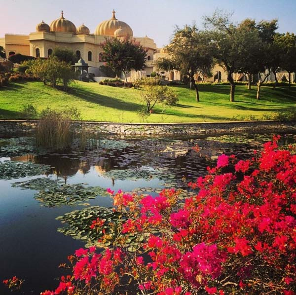 ÇAPA AİLESİNİN HİNDİSTAN GEZİSİ