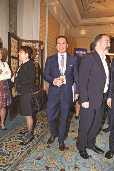 TÜSİAD GENEL KURUL TOPLANTISINDA MUSTAFA KOÇ’A DUYGU YÜKLÜ ANMA