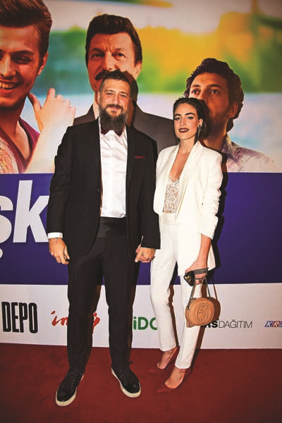 "HESAPTA AŞK” FİLMİNDE, KIŞ ORTASINDA YAZ ESİNTİSİ!