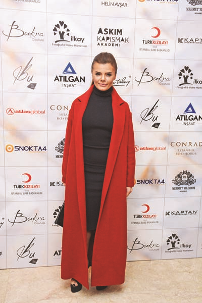 TÜRK KIZILAYI’NA AVŞAR’DAN 1.5 MİLYONLUK YARDIM DEFİLESİ