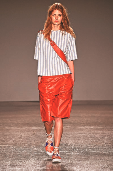 İTALYAN TASARIMCI  CRISTIANO BURANI KUMAŞLARDAN İLHAM ALIYOR