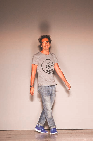 İTALYAN TASARIMCI  CRISTIANO BURANI KUMAŞLARDAN İLHAM ALIYOR