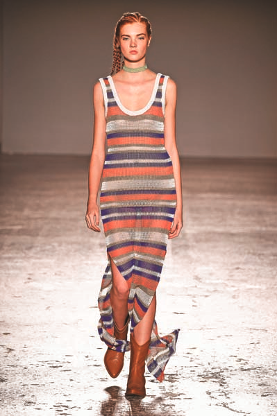 İTALYAN TASARIMCI  CRISTIANO BURANI KUMAŞLARDAN İLHAM ALIYOR