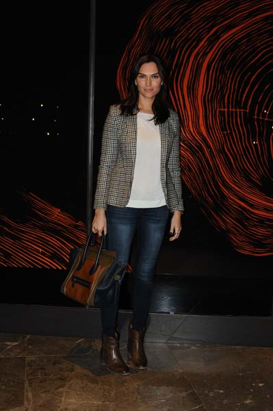 OLANI SEVMEK SEMİNERİNDE BİR ARAYA GELDİLER