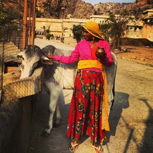 ÇAPA AİLESİNİN HİNDİSTAN GEZİSİ