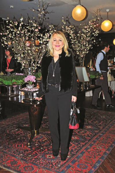 ARZU SABANCI’NIN DAVETİNDE İTALYA’DAN GELEN İLKBAHAR-YAZ GÖZLÜK TRENDLERİ