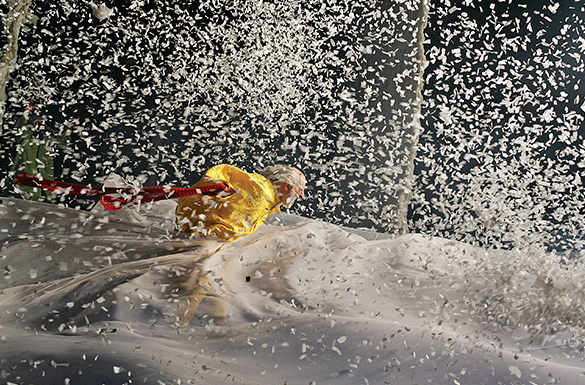 DÜNYANIN EN ÜNLÜ PALYAÇOSU SLAVA'NIN RÜYA GİBİ 'KAR ŞOVU'
