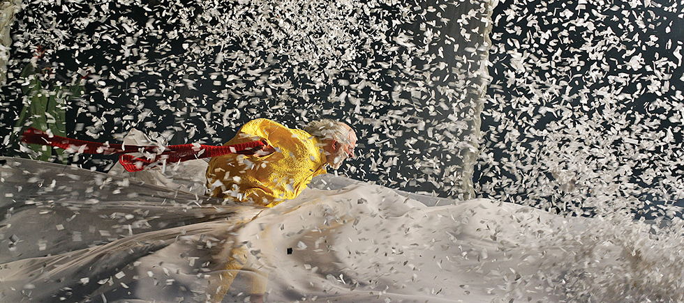 DÜNYANIN EN ÜNLÜ PALYAÇOSU SLAVA'NIN RÜYA GİBİ 'KAR ŞOVU'