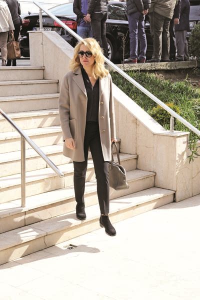 ESTER ELNEKAVE  SON YOLCULUĞUNA UĞURLANDI