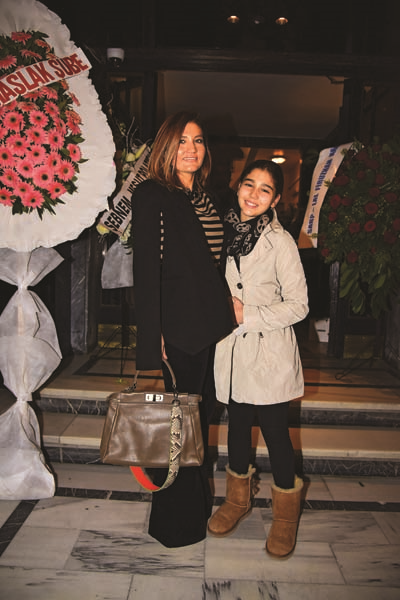 GÜLMAN VE SANDALLI AİLESİ’NDEN NİŞANTAŞI’NDA AÇILIŞ DAVETİ 